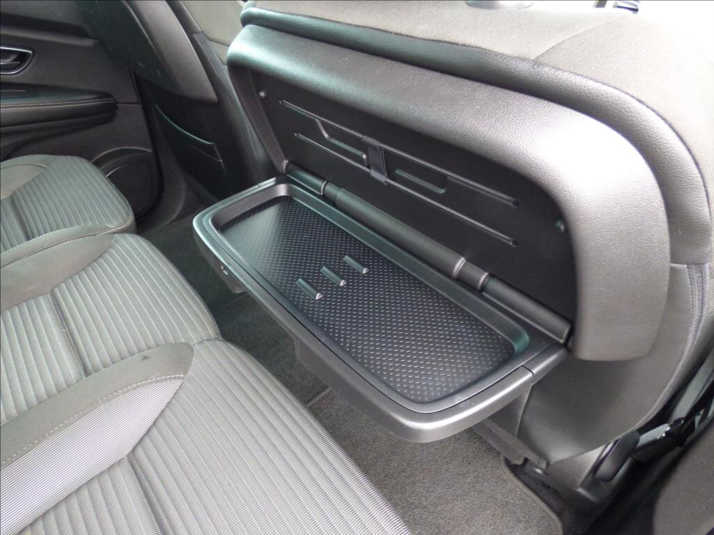 Renault Scénic MPV 1,5 l 81 kw