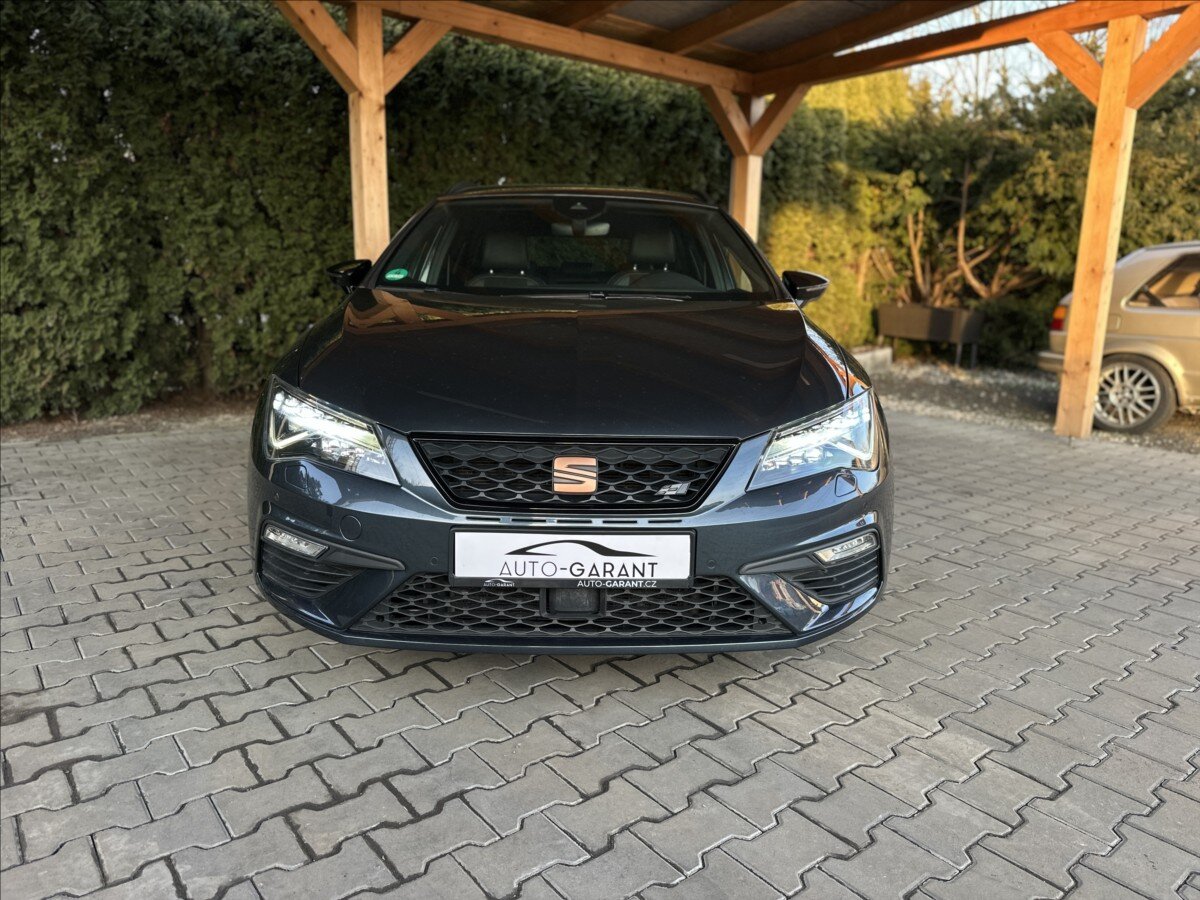 Seat Leon Kombi 2,0 l 221 kw
