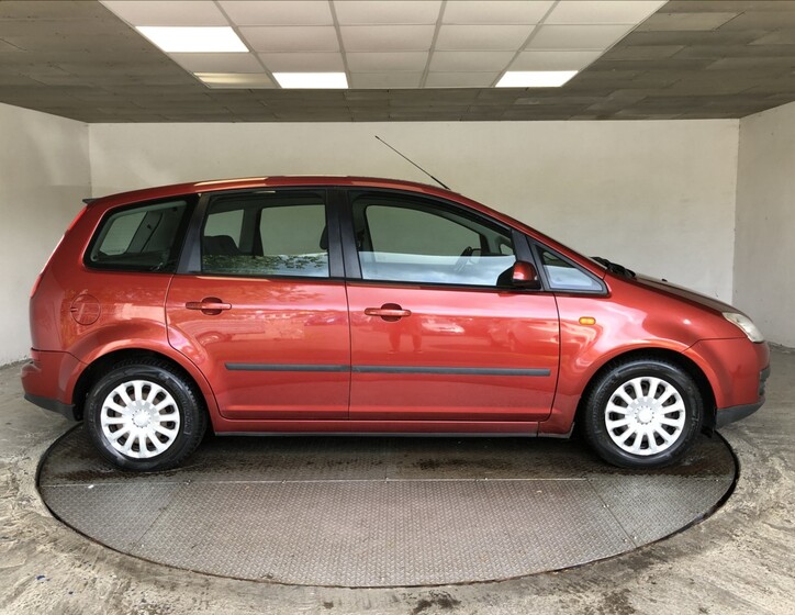 Ford C-MAX 8