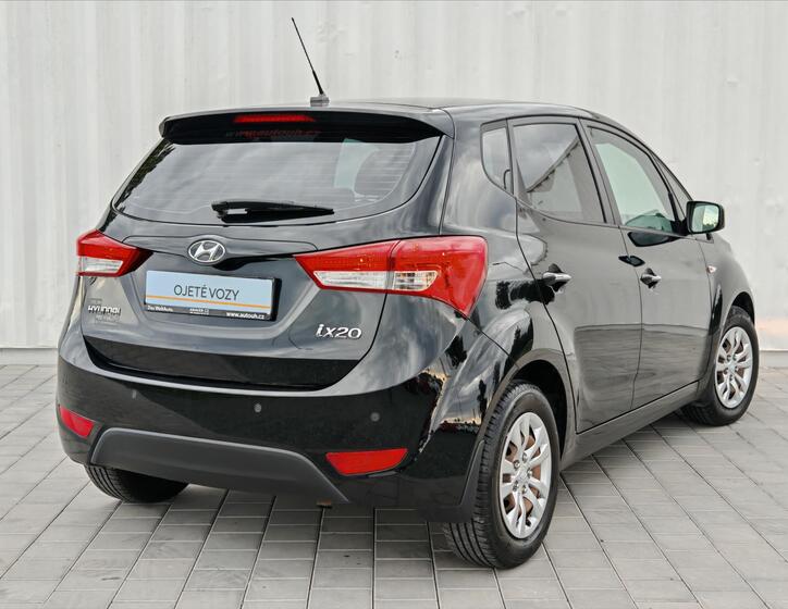 Hyundai ix20 10