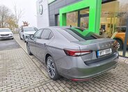 Škoda Superb Liftback 2,0 l 110 kw