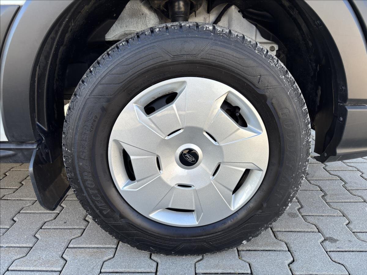 Ford Transit Skříň 2,0 l 96 kw