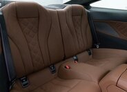 BMW M8 Kupé 4,4 l 460 kw