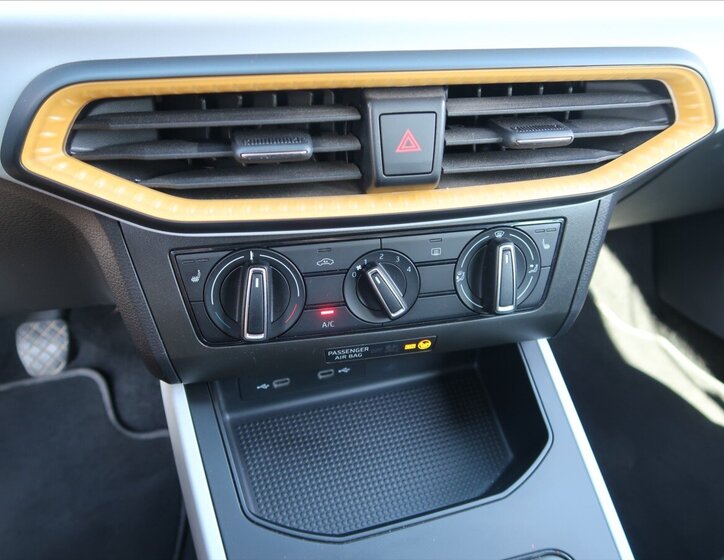 Seat Arona SUV / Terénní 999,0 70 kw