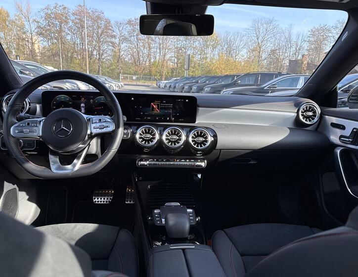 Mercedes-Benz CLA 12