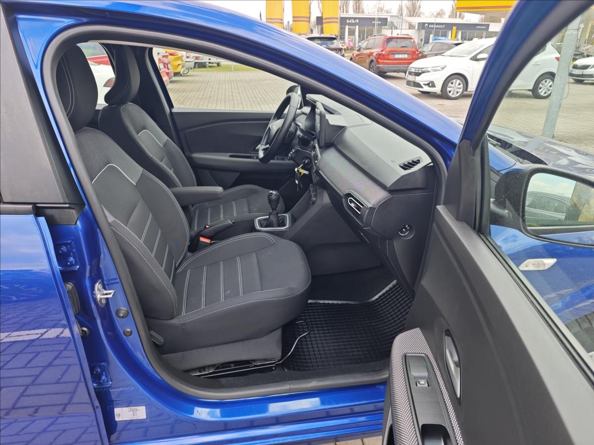 Dacia Sandero Hatchback 999,0 67 kw