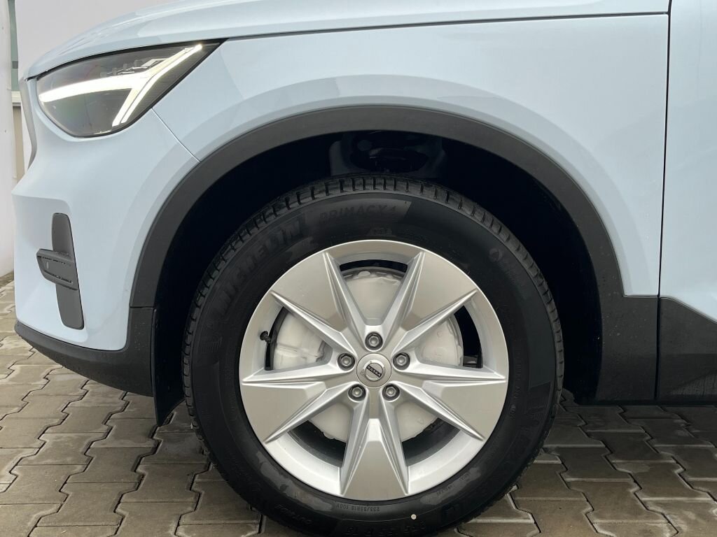 Volvo XC40 SUV 2,0 l 120 kw