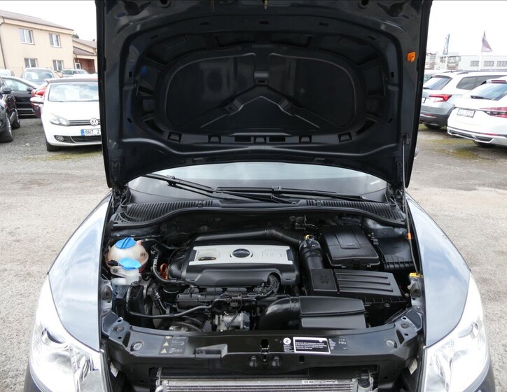 Škoda Octavia Kombi 1,8 l 118 kw