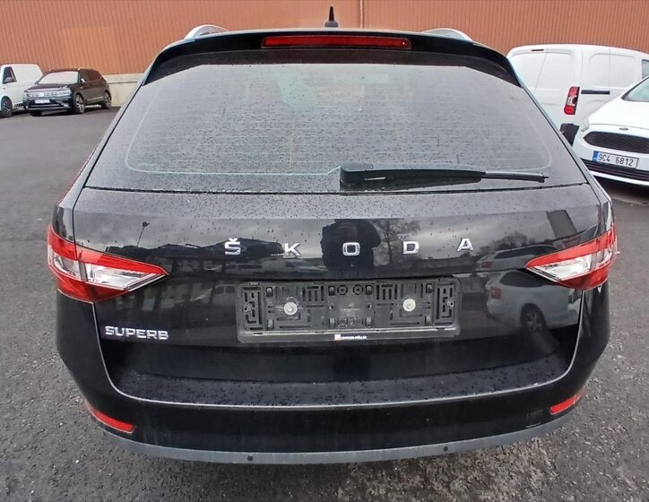 Škoda Superb Kombi 2,0 l 110 kw