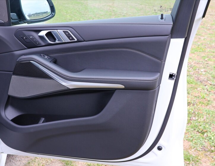 BMW X5 SUV / Terénní 3,0 l 259 kw