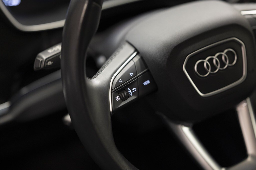 Audi Q3 SUV / Terénní 1,5 l 110 kw