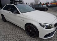 Mercedes-Benz Třídy C Sedan 4,0 l 375 kw