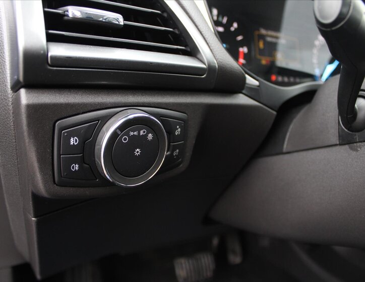 Ford Mondeo Kombi 2,0 l 110 kw