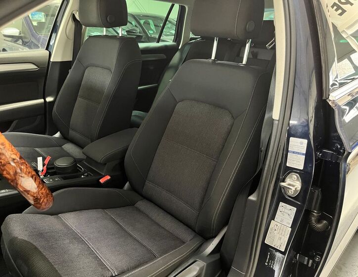 Volkswagen Passat 18