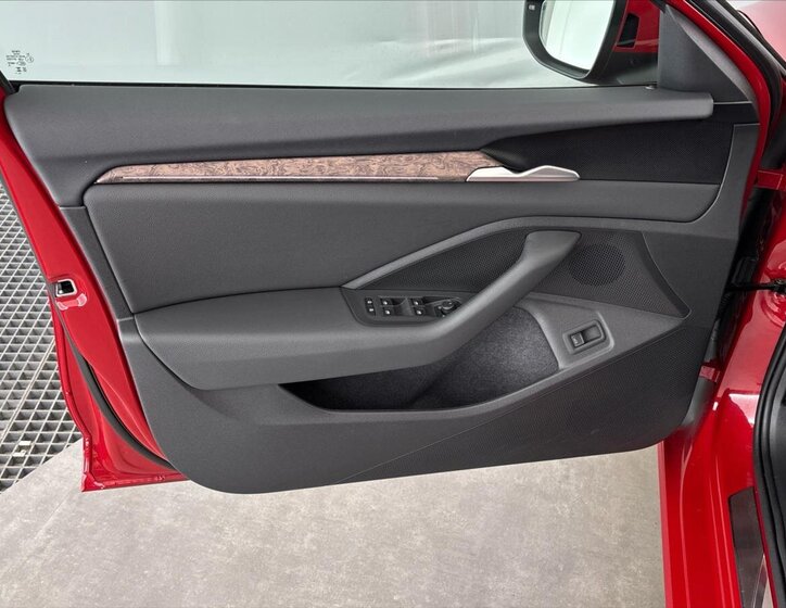 Škoda Superb Kombi 2,0 l 142 kw