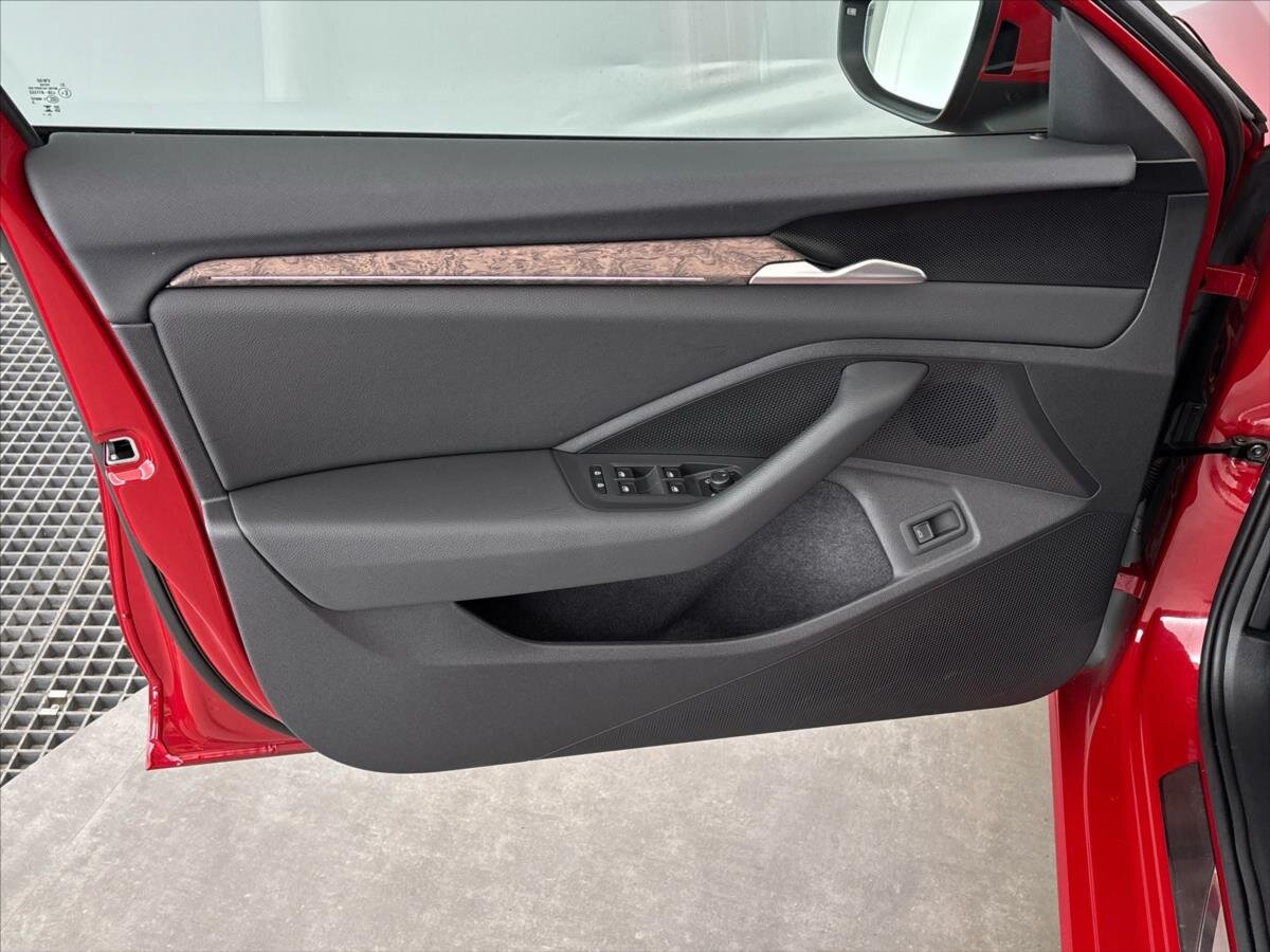 Škoda Superb Kombi 2,0 l 142 kw