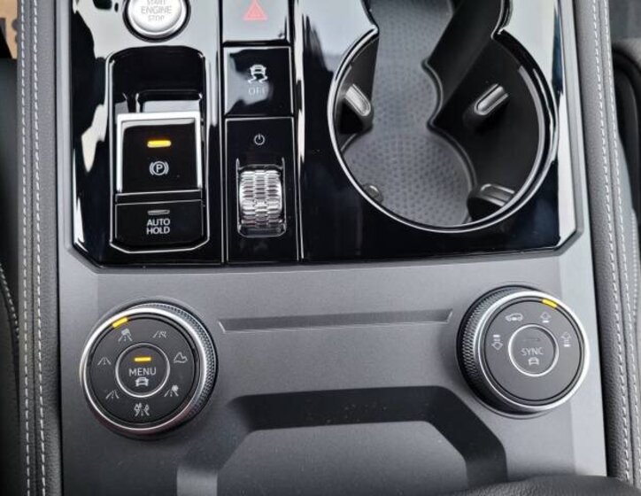 Volkswagen Touareg SUV 3,0 l 210 kw