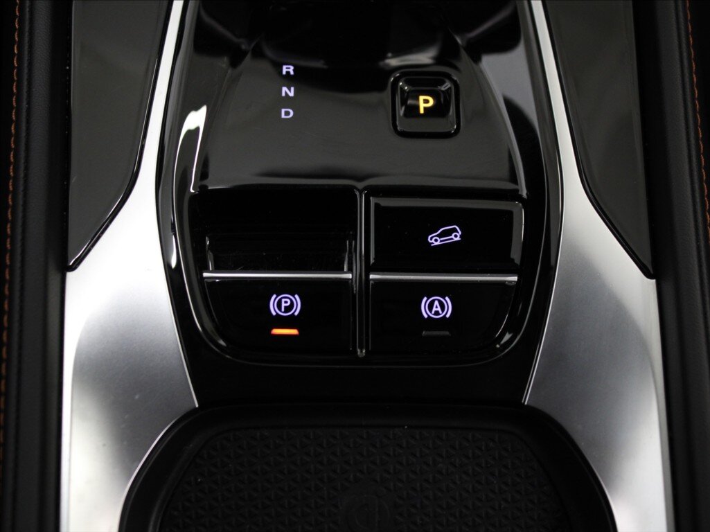 MG HS SUV 1,5 l 200 kw