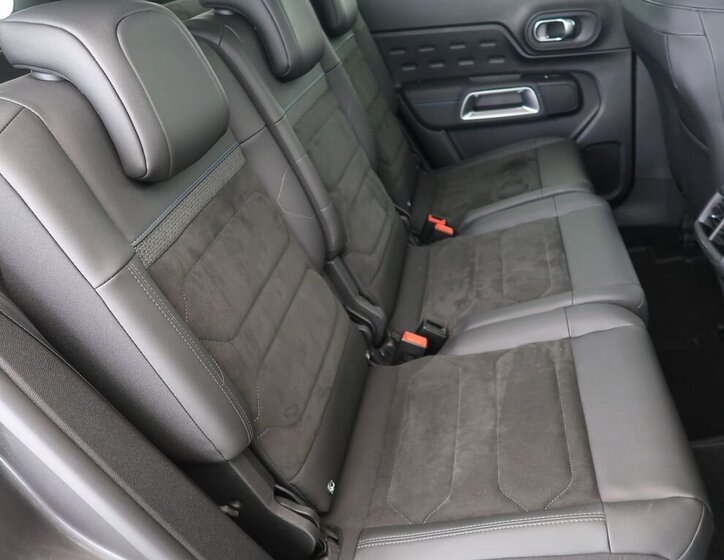 Citroën C5 Aircross SUV / Terénní 1,5 l 96 kw