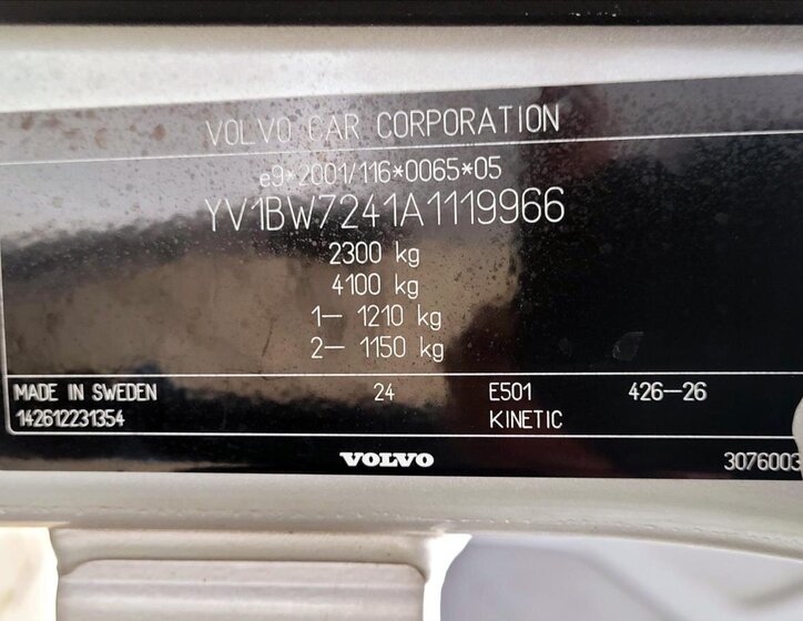 Volvo V70 Kombi 2,4 l 129 kw
