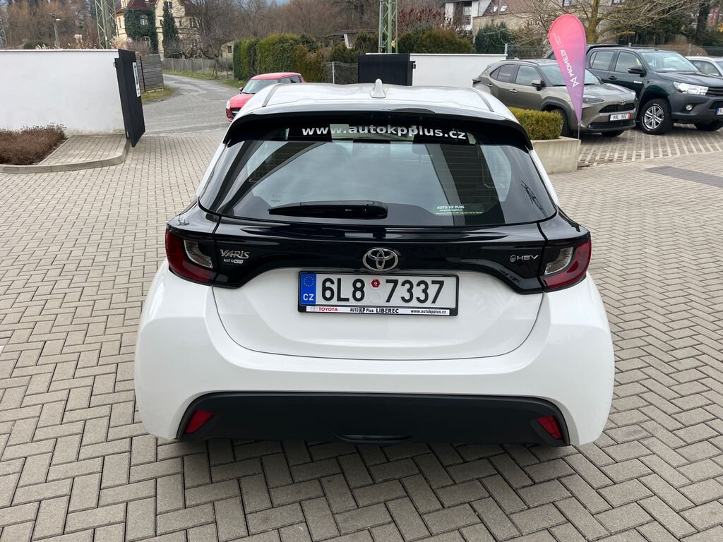 Toyota Yaris Hatchback 1,5 l 68 kw
