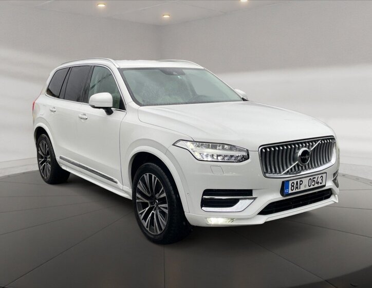 Volvo XC90 SUV / Terénní 2,0 l 173 kw
