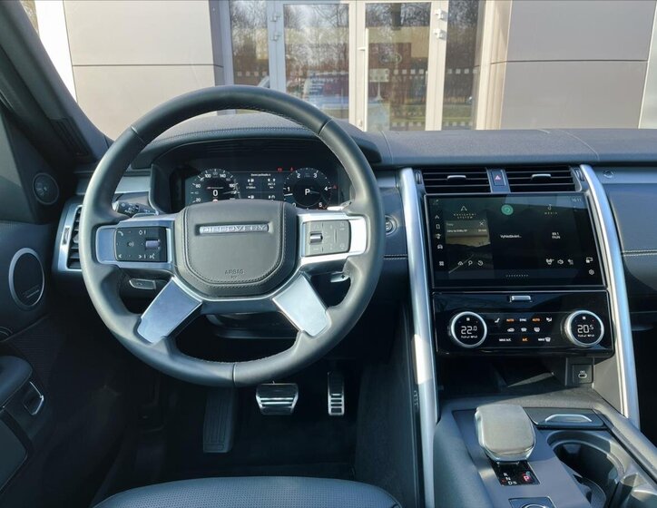 Land Rover Discovery 10