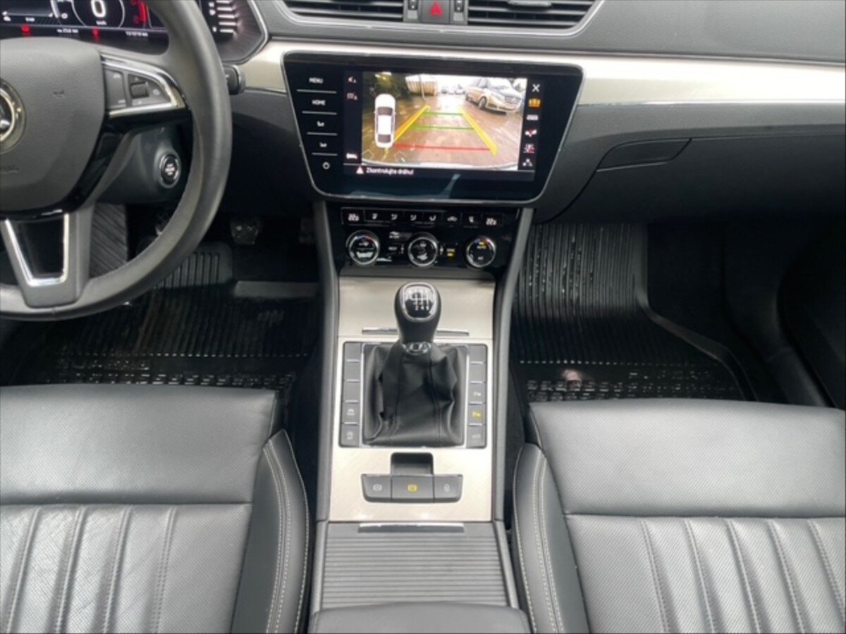 Škoda Superb Liftback 2,0 l 110 kw