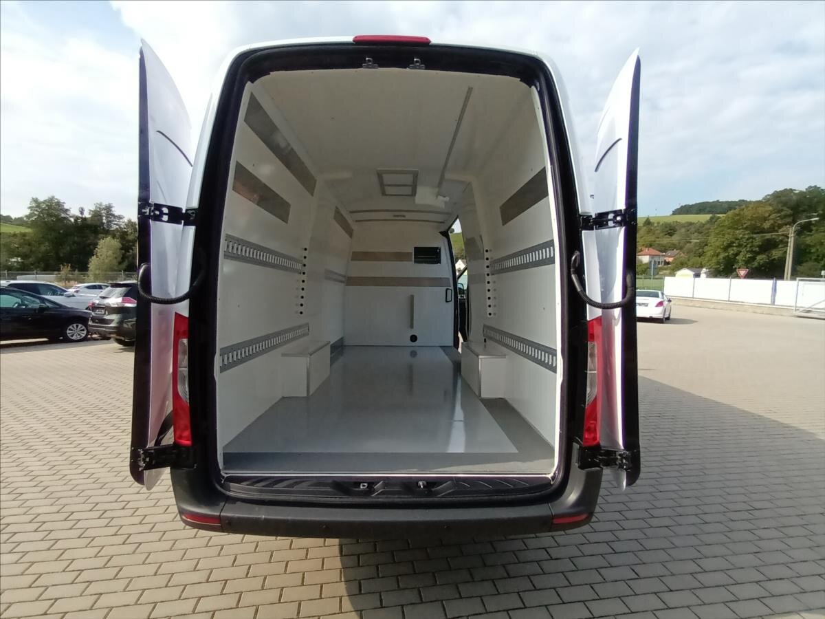 Mercedes-Benz Sprinter Ostatní 3,0 l 140 kw