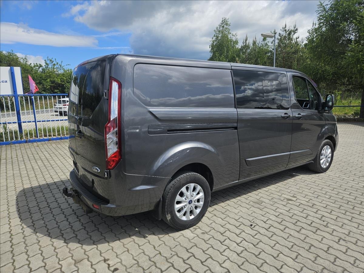 Ford Tourneo Custom