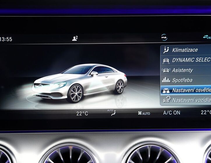 Mercedes-Benz Třídy E 40