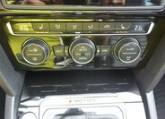 Volkswagen Passat Kombi 2,0 l 176 kw