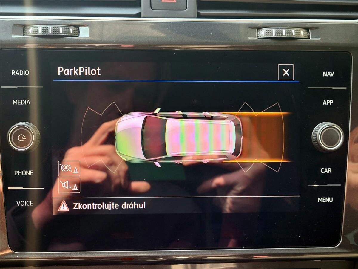 Volkswagen Golf Kombi 1,6 l 85 kw