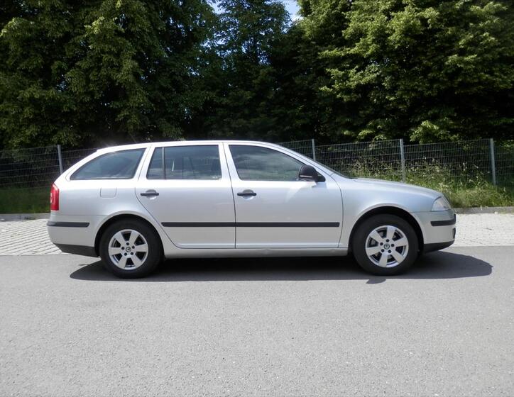 Škoda Octavia 10