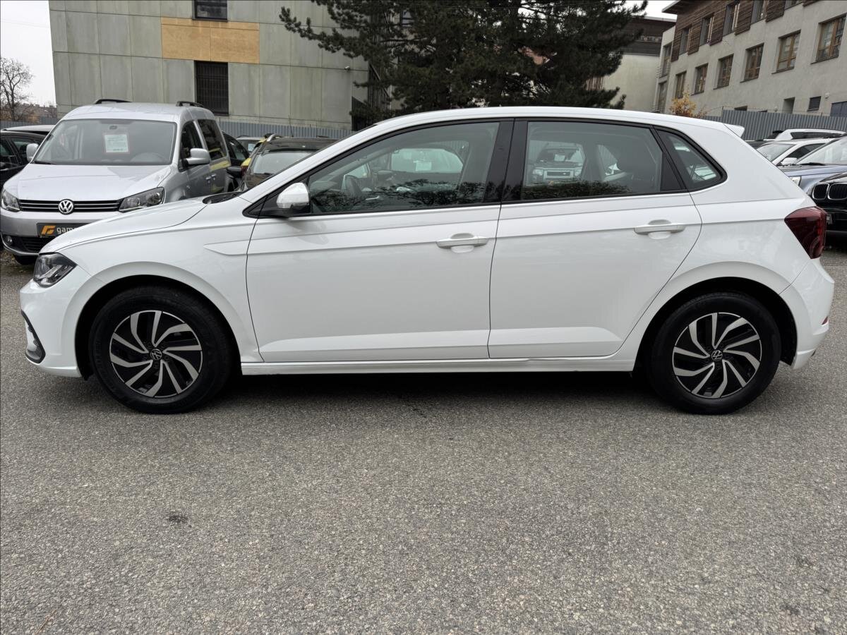 Volkswagen Polo Hatchback 999,0 70 kw