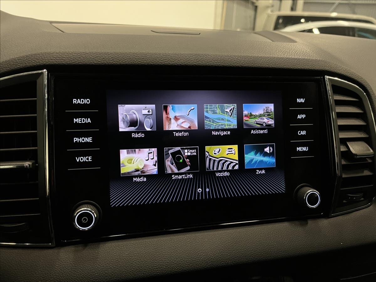 Škoda Karoq SUV 1,5 l 110 kw