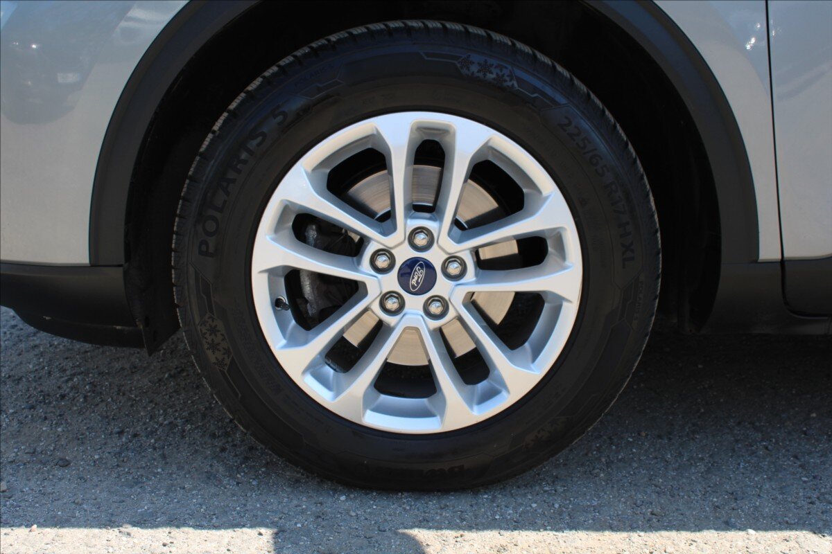 Ford Kuga SUV / Terénní 1,5 l 110 kw