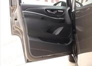 Mercedes-Benz Třídy V 9