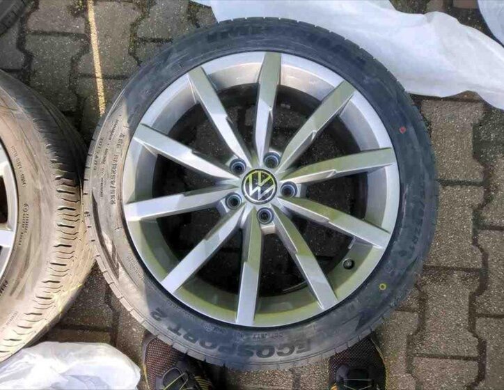 Volkswagen Passat Kombi 2,0 l 110 kw