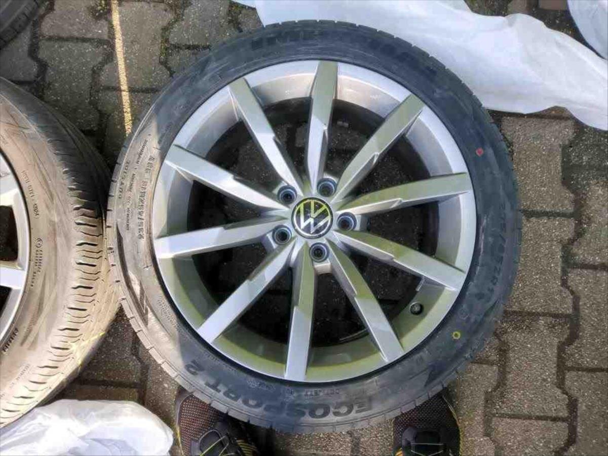 Volkswagen Passat Kombi 2,0 l 110 kw