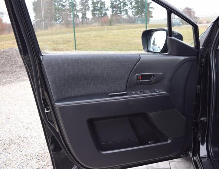 Mazda 5 MPV 1,8 l 85 kw