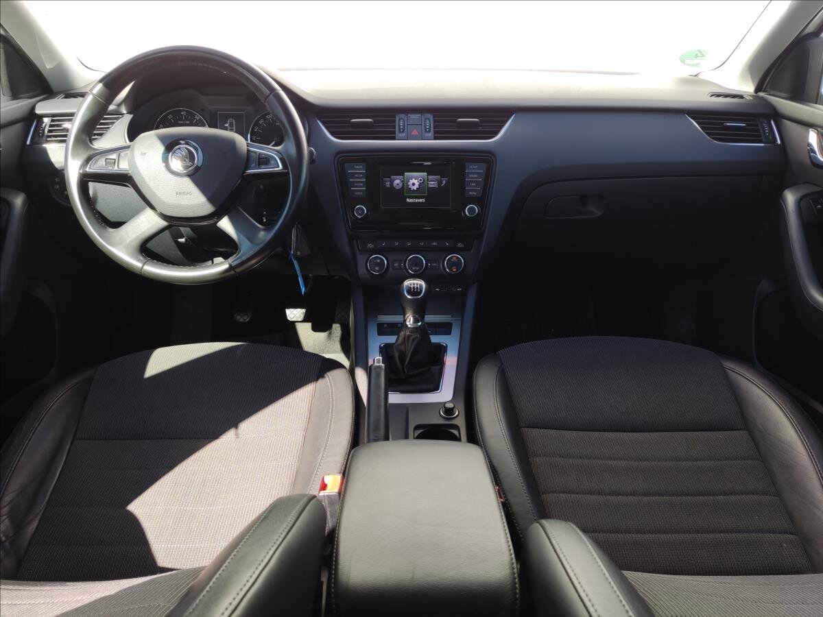 Škoda Octavia Kombi 1,4 l 103 kw