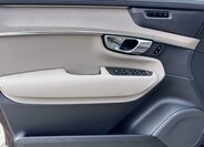 Volvo XC90 SUV 2,0 l 184 kw