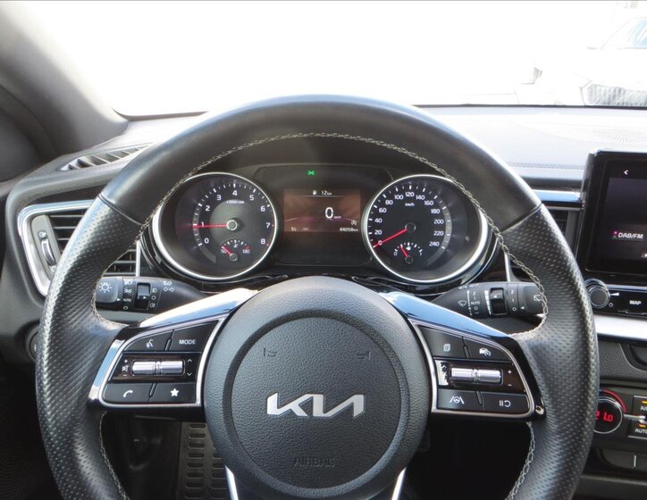 KIA ProCeed Kombi 1,5 l 117 kw