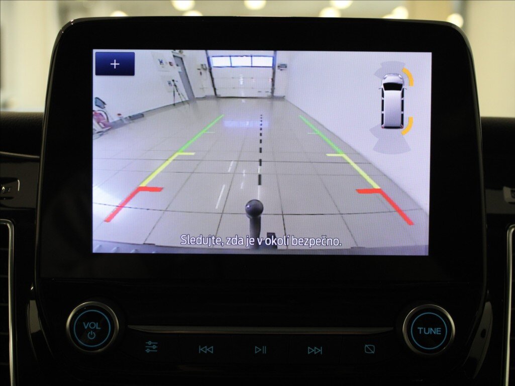 Ford Tourneo Custom MPV 2,0 l 125 kw