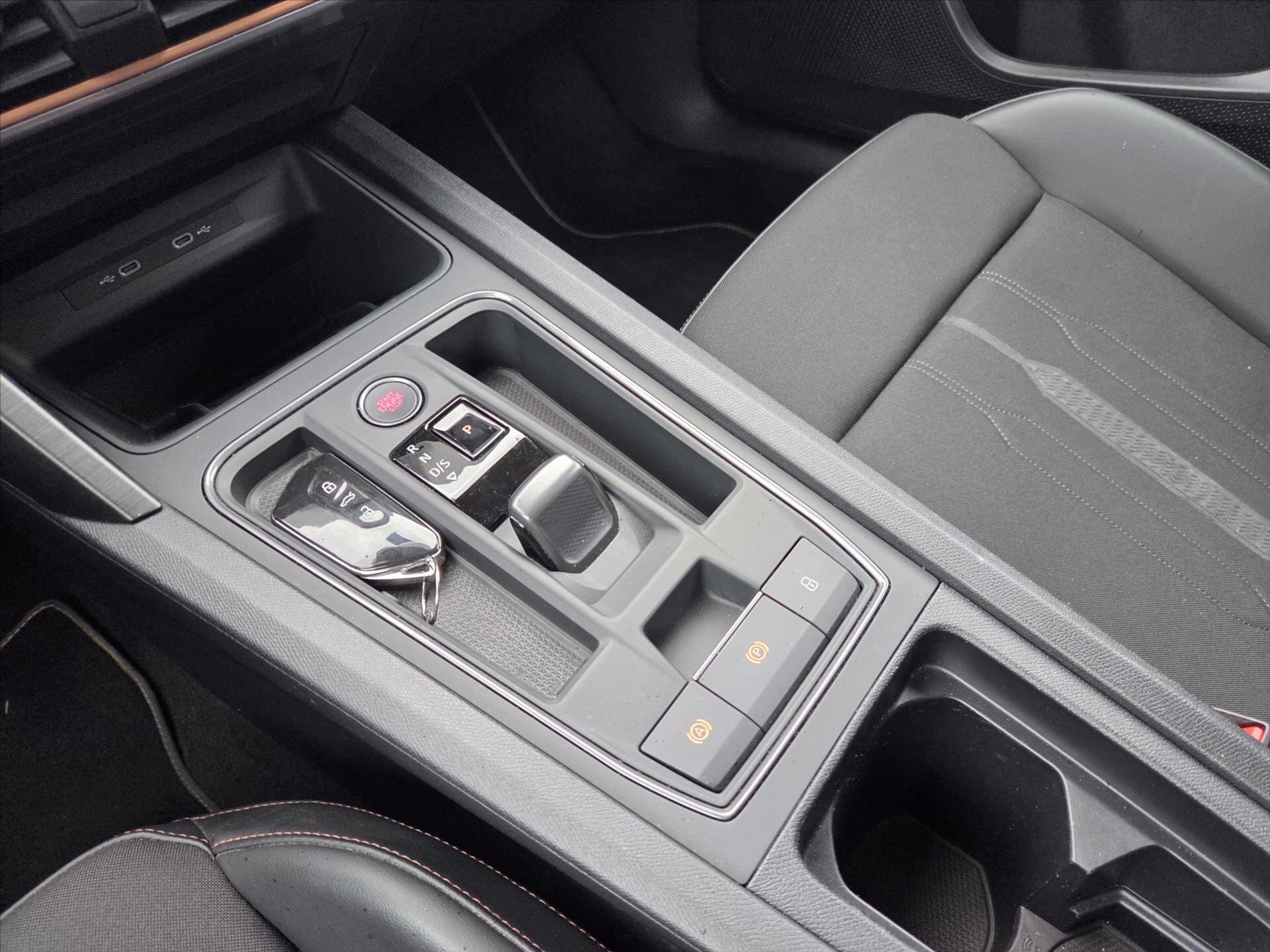 Cupra Formentor SUV / Terénní 2,0 l 140 kw