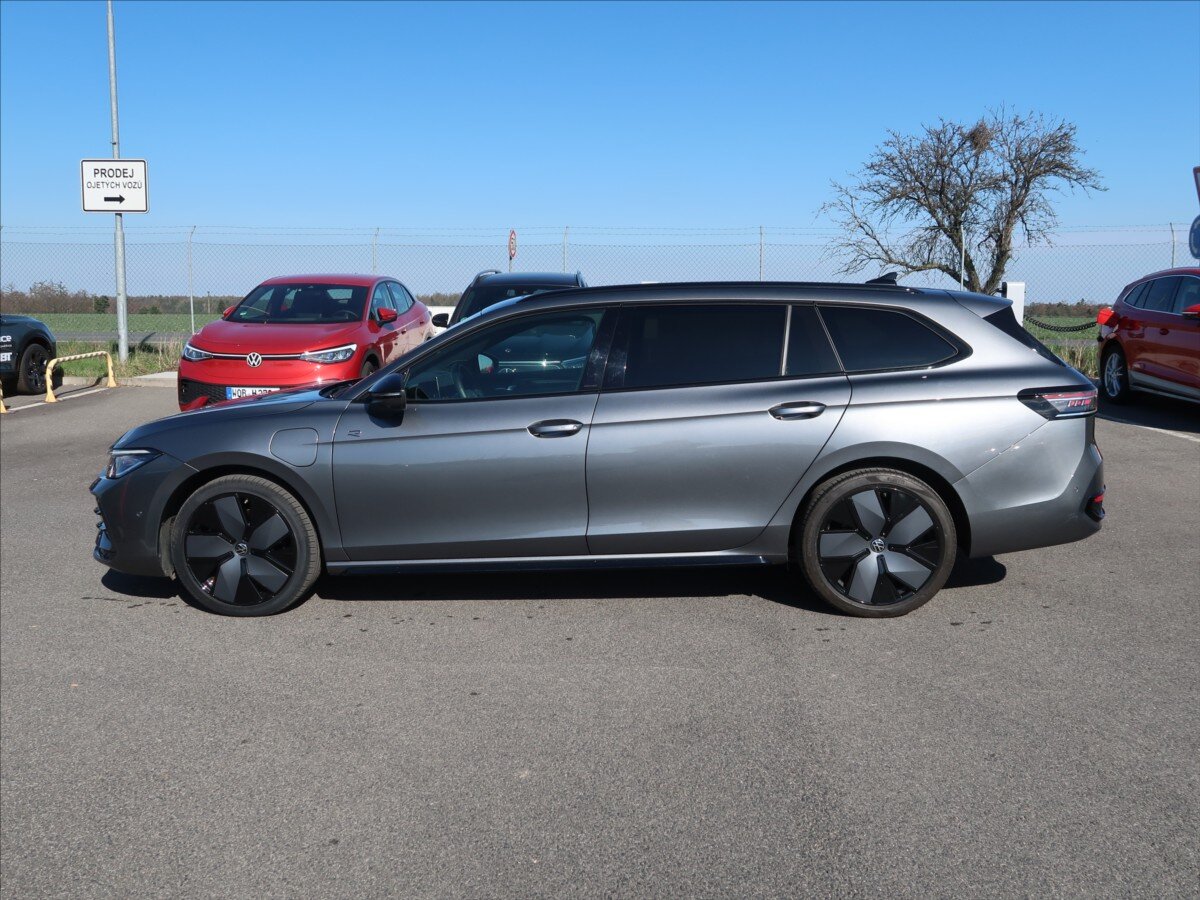 Volkswagen Passat Kombi 1,5 l 130 kw