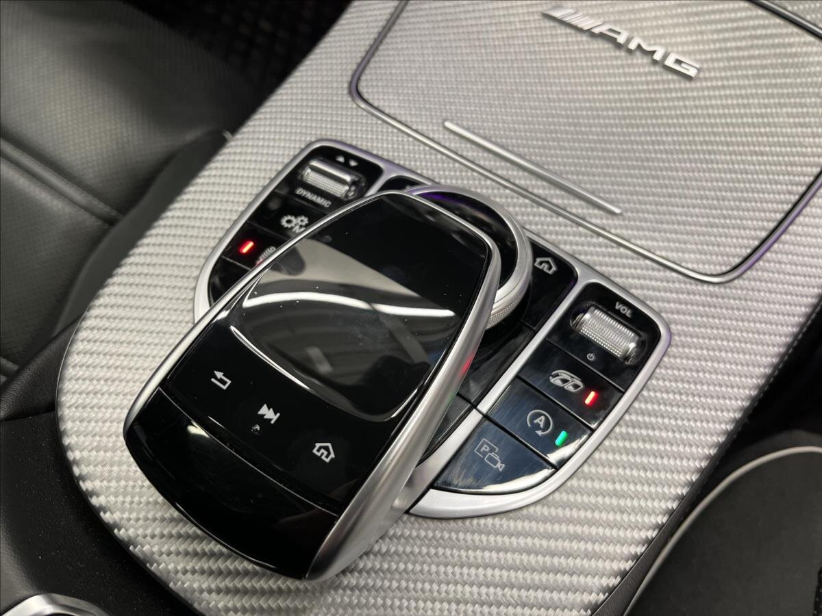 Mercedes-Benz Třídy E Kombi 4,0 l 450 kw