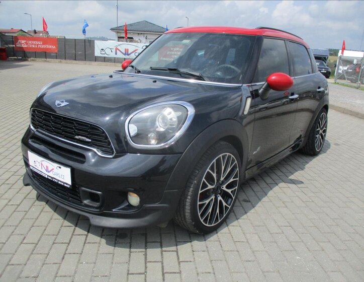 Mini Countryman 1