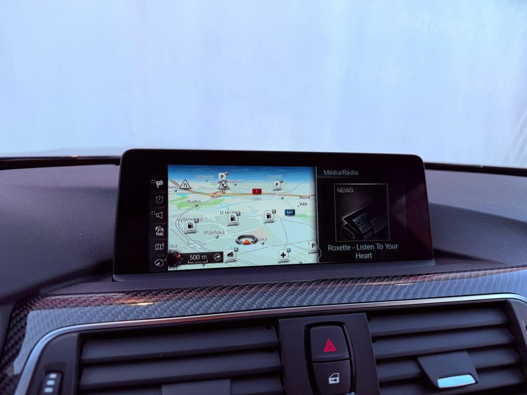 BMW M4 Kupé 3,0 l 317 kw